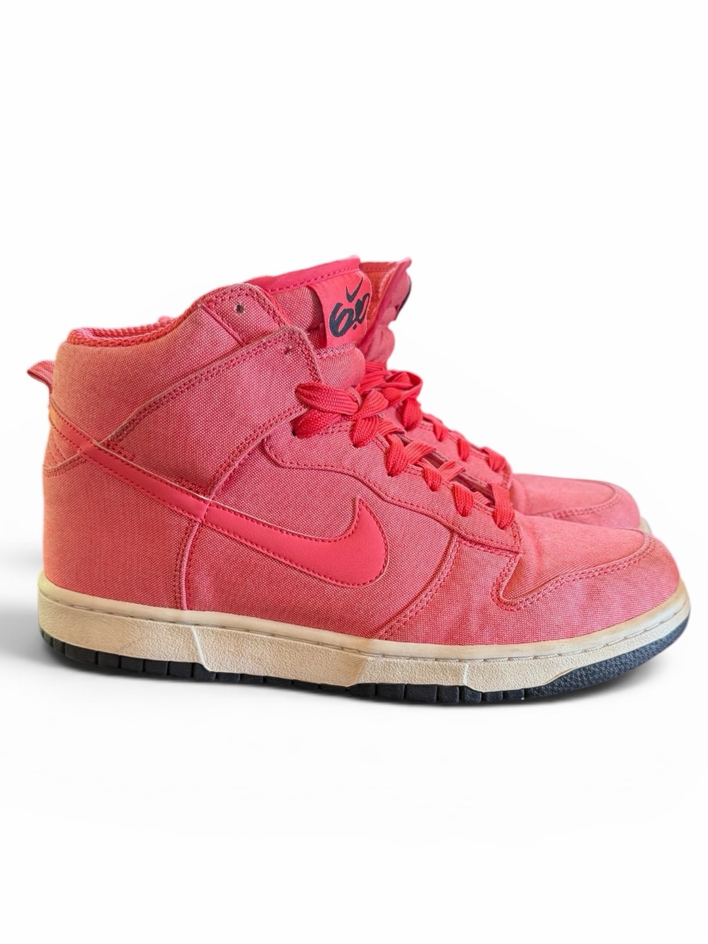 Nike Dunk 6.0 High-Top Sneakers in Coral Pink Size 9 Great used condition